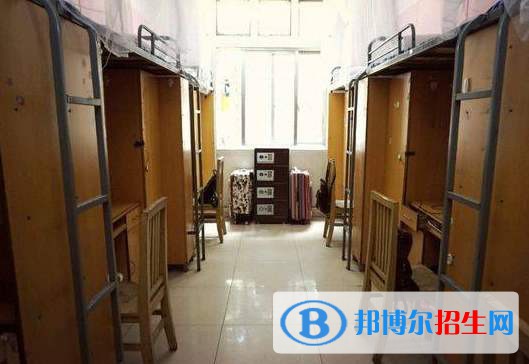 邵陽騰爵職業(yè)中專學(xué)校2020年宿舍條件 