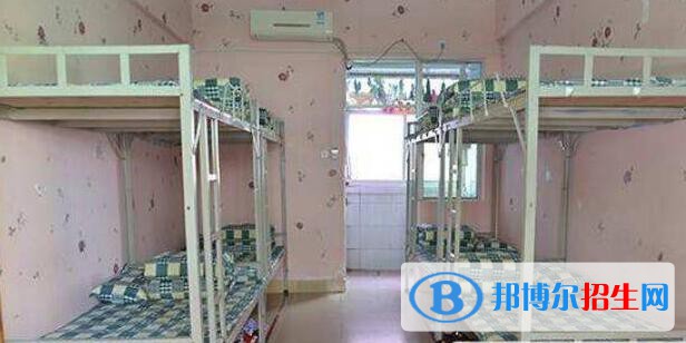 恩施中等職業(yè)技術(shù)學(xué)校2020年宿舍條件