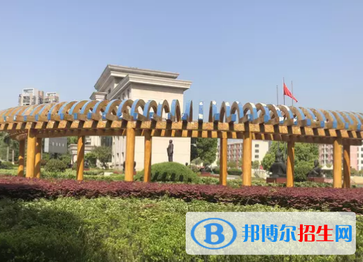 南昌第一中等專業(yè)學(xué)校2020年報名條件、招生要求、招生對象