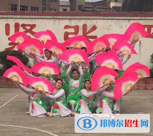 湘潭就業(yè)職業(yè)技術(shù)學(xué)校2020年報(bào)名條件、招生要求、招生對(duì)象