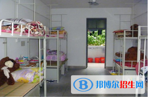 江門(mén)工貿(mào)職業(yè)技術(shù)學(xué)校2020年宿舍條件