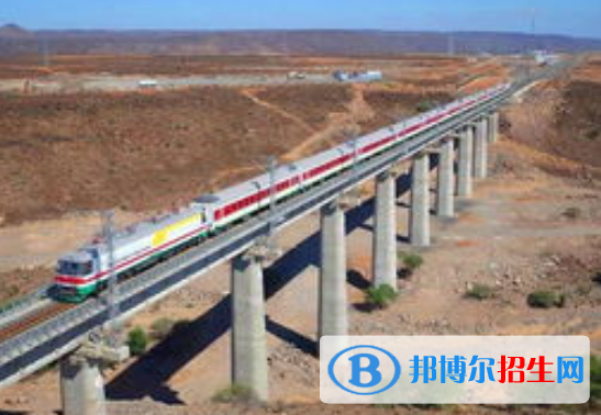 長(zhǎng)沙2020年鐵路學(xué)校讀什么專(zhuān)業(yè)好