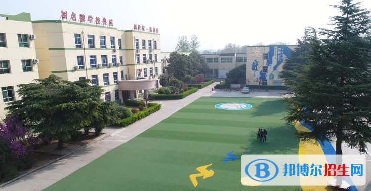 西安臨潼華樂學校怎么樣、好不好