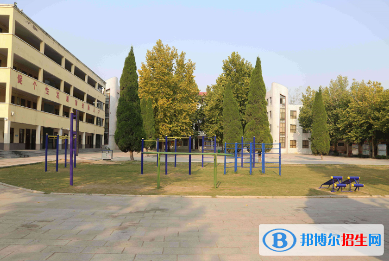 延津職業(yè)中等專業(yè)學(xué)校地址在哪里