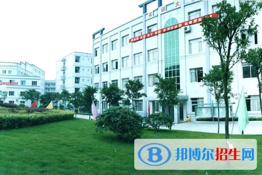輝縣市第一職業(yè)中等專業(yè)學(xué)校2021年有哪些專業(yè)