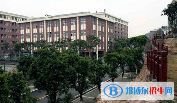 重慶2022年男生讀什么汽修學校好