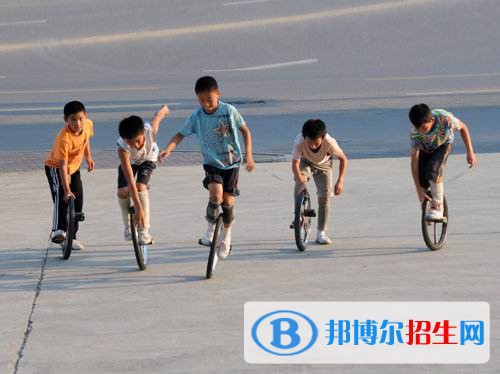 許昌體育運(yùn)動(dòng)學(xué)校2021年報(bào)名條件、招生要求、招生對(duì)象