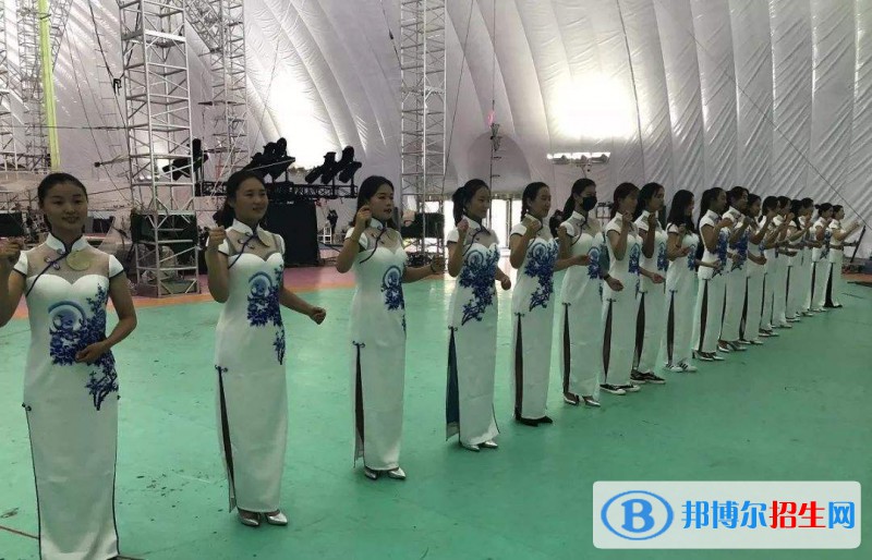 濮陽雜技藝術(shù)學(xué)校2021年招生辦聯(lián)系電話