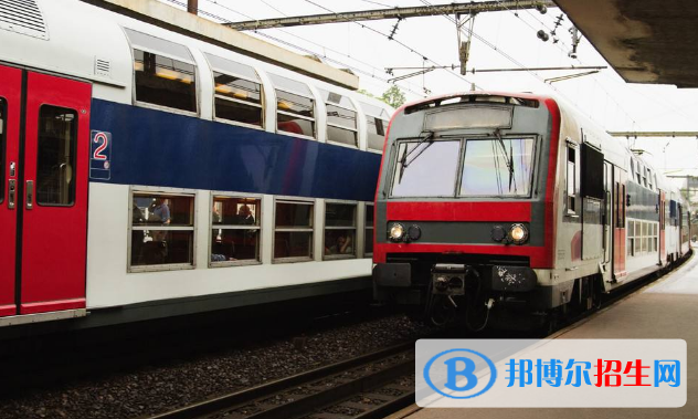 六盤水2020年男生讀什么鐵路學校