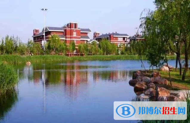 濰坊第一中學(xué)國(guó)際部2020年招生辦聯(lián)系電話