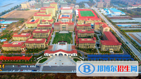 愛博倫國際公學(xué)2020年招生簡章