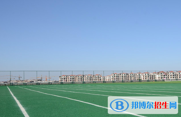 青島墨爾文中學(xué)2020年學(xué)費、收費多少