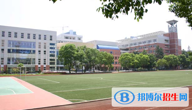 武漢外國語學(xué)校怎么樣、好不好