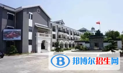 蘇州國際預(yù)科學(xué)校2020年報名條件、招生要求、招生對象