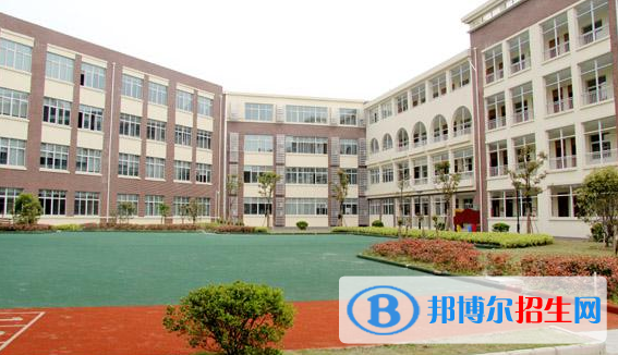 蘇州國際預科學校2020年招生辦聯(lián)系電話