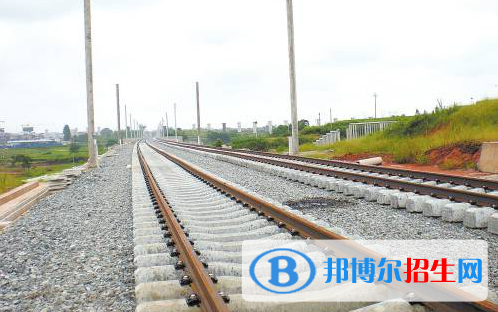 黃岡2020年男生讀鐵路學校好嗎