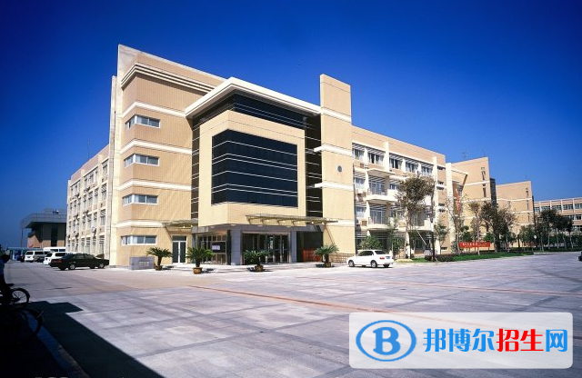 浙江紡織服裝職業(yè)技術(shù)學(xué)院2020年報(bào)名條件、招生要求、招生對(duì)象