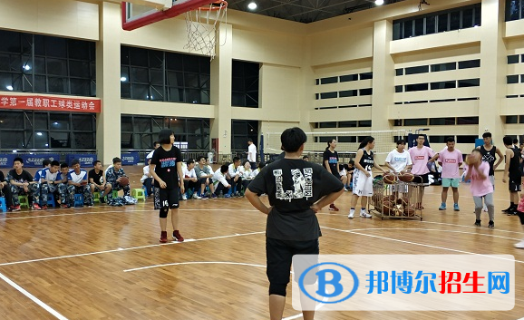  西安第三十三中學(xué)2020年招生辦聯(lián)系電話(huà)