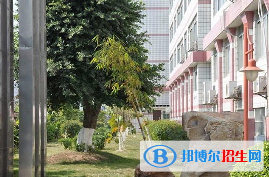 湛江2020年男生讀汽修學校