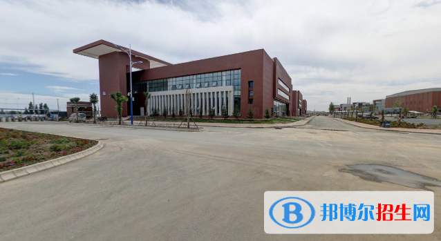 蘭州現(xiàn)代職業(yè)學(xué)院2020年學(xué)費(fèi)、收費(fèi)多少