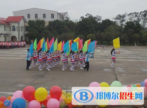 四川蜀都衛(wèi)生學(xué)校2020年報(bào)名條件、招生要求、招生對(duì)象