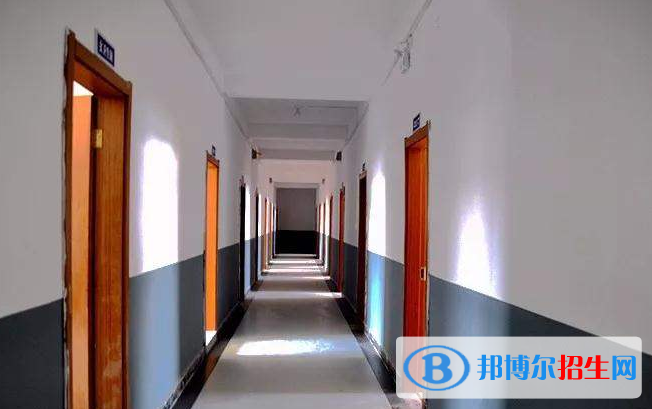 西安第二十五中學(xué)招生辦聯(lián)系電話(huà)