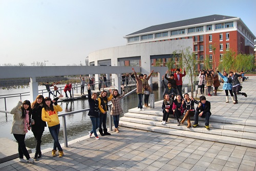 南京鐵道職業(yè)技術(shù)學(xué)院2020年報(bào)名條件、招生要求、招生對(duì)象