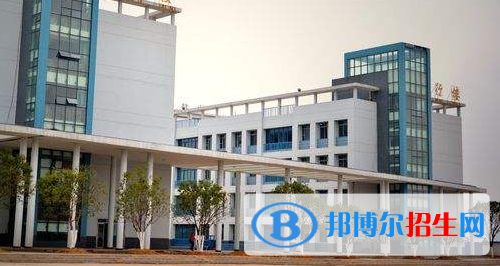黔西南民族職業(yè)技術(shù)學(xué)院五年制大專怎么樣、好不好