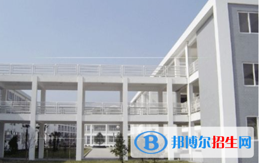 北京新東方揚(yáng)州外國(guó)語(yǔ)學(xué)校地址在哪里
