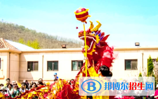 大連美國(guó)國(guó)際學(xué)校初中部2020年招生計(jì)劃