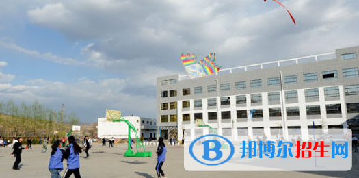 天水麥積區(qū)職業(yè)中等專業(yè)學校2020年學費、收費多少