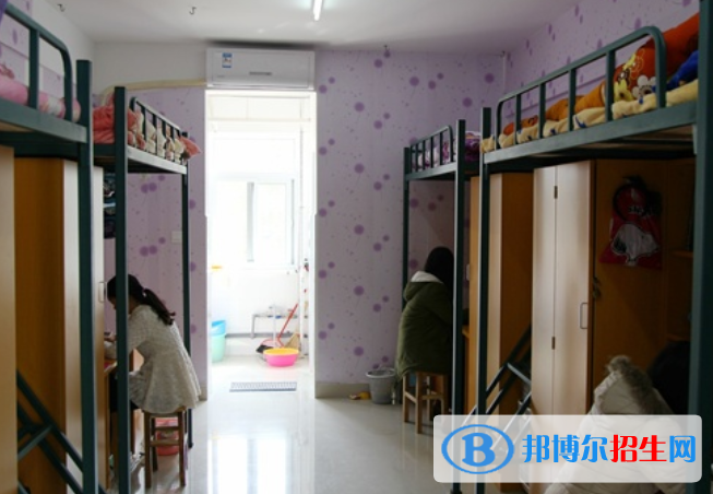 武漢信息傳播職業(yè)技術(shù)學(xué)院宿舍