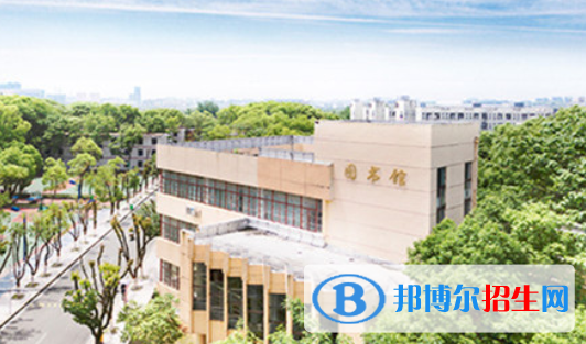 江西青年職業(yè)學(xué)院怎么樣、好不好