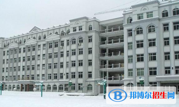 威海環(huán)翠國(guó)際中學(xué)初中部2020年招生計(jì)劃