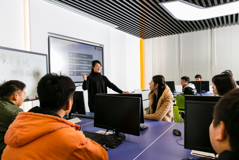 南京信息職業(yè)技術學院2020年招生辦聯系電話