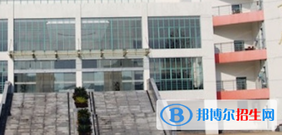 景德鎮(zhèn)陶瓷職業(yè)技術(shù)學(xué)院怎么樣、好不好