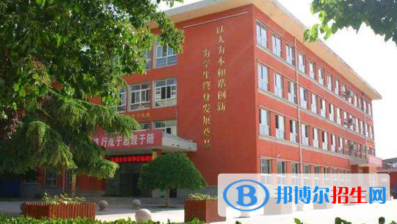 興平西郊高級(jí)中學(xué)怎么樣、好不好