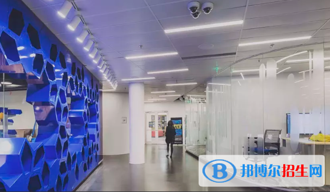 上海美國國際學(xué)校初中部網(wǎng)站網(wǎng)址