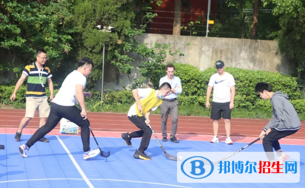 上海燎原雙語(yǔ)學(xué)校初中部2020年報(bào)名條件、招生要求、招生對(duì)象
