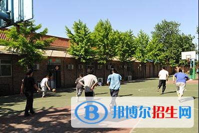 北京新亞中學(xué)國(guó)際部初中地址在哪里