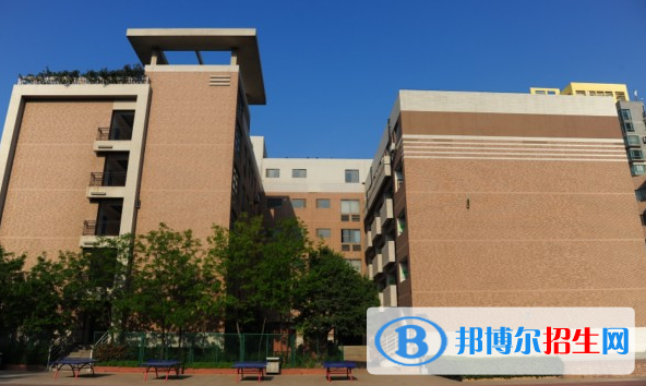 陜西師范大學(xué)錦園國際學(xué)校小學(xué)部2020年學(xué)費(fèi)、收費(fèi)多少