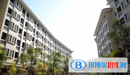 廣州華南商貿職業(yè)學院網(wǎng)站網(wǎng)址