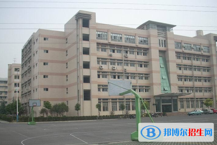 湖北體育運動學(xué)校