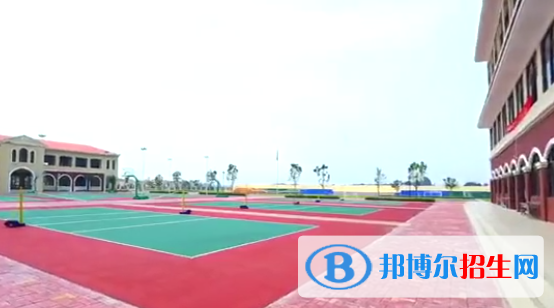 美林湖國際學(xué)校怎么樣、好不好