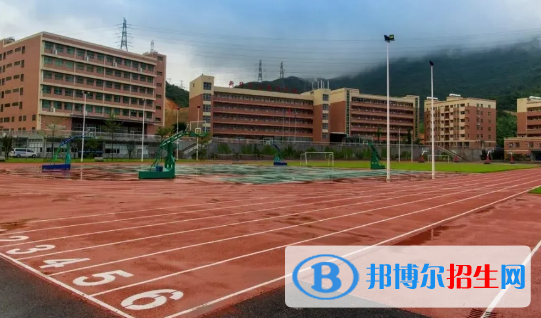 惠州新華職業(yè)技術(shù)學(xué)校2020年報(bào)名條件、招生要求、招生對(duì)象