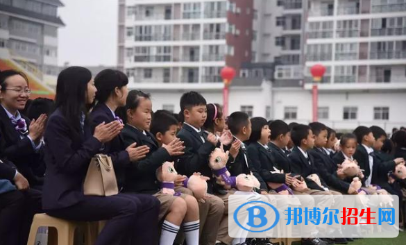 漢中龍崗學(xué)校怎么樣、好不好