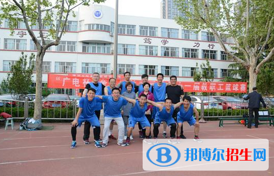 濰坊德潤國際雙語學(xué)校初中部地址在哪里