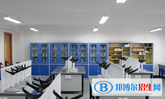  石家莊第一中學(xué)2020年招生學(xué)費(fèi)、收費(fèi)多少