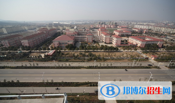 江蘇溧水高級中學(xué)2020年學(xué)費、收費多少