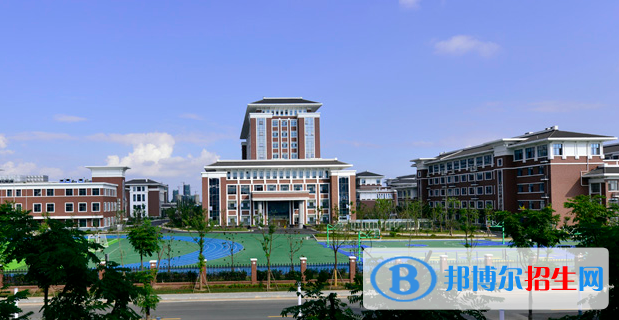 江蘇揚(yáng)中高級(jí)中學(xué)2021年學(xué)費(fèi)、收費(fèi)多少